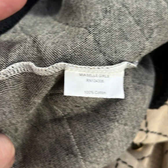 Sophisticated Girls Outfit - Picture 11 of 11